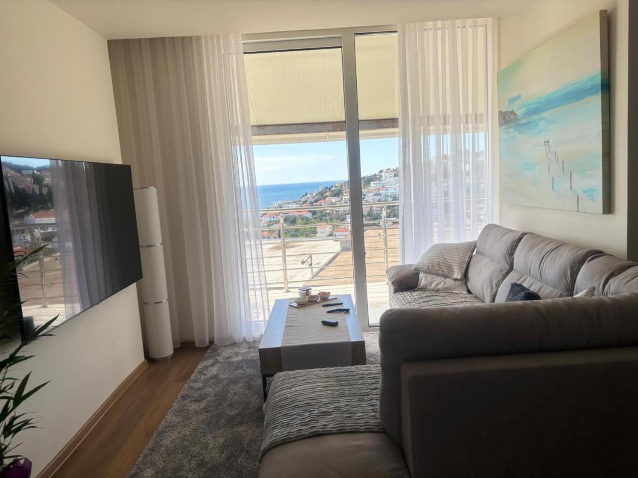 Apartments Knezevic Ulcinj Exterior photo